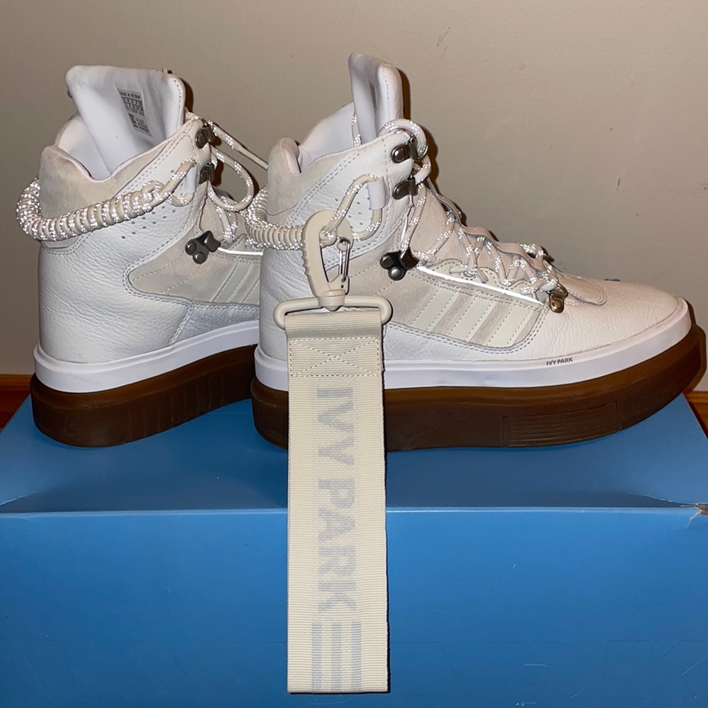 Beyoncé Ivy Park Icy Park Womens Adidas Sleek Boots 7.5 New Worn once with box